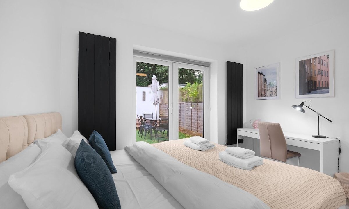 Photo of Bedroom in Borehamwood