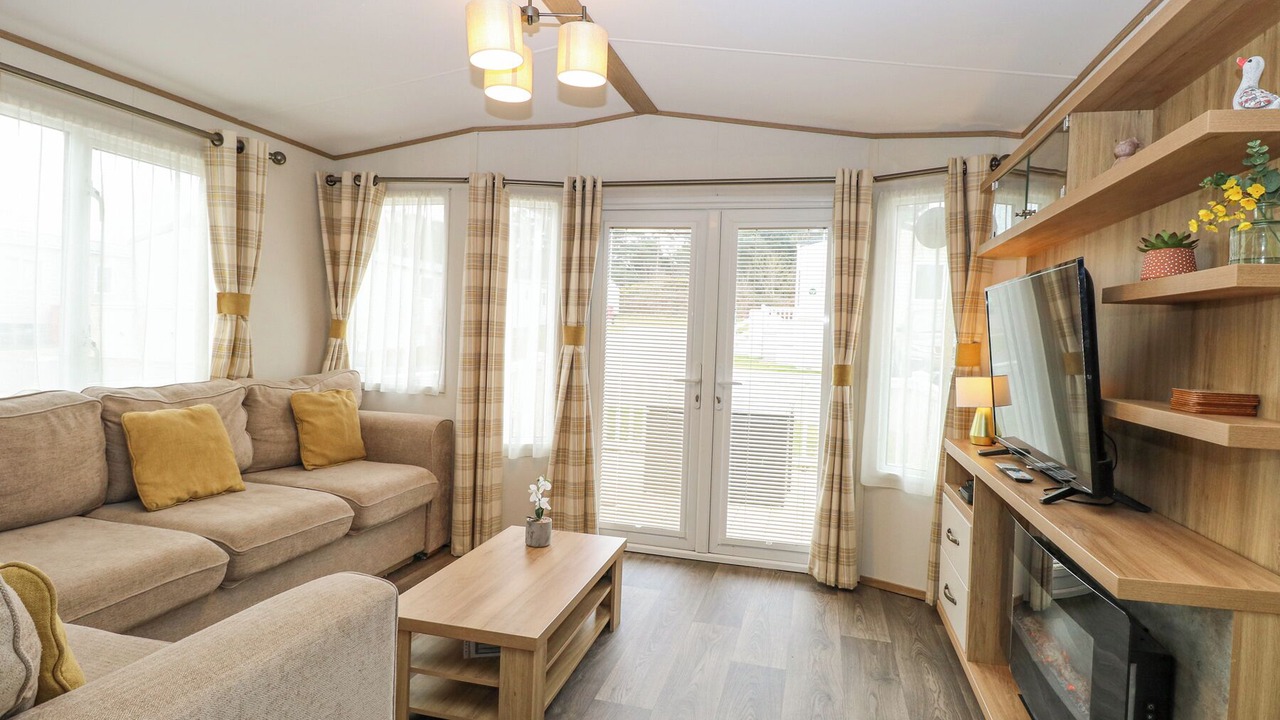 Photo of Livingroom in Hopton