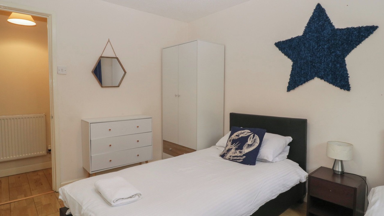 Photo of Bedroom in St. Ann's Chapel