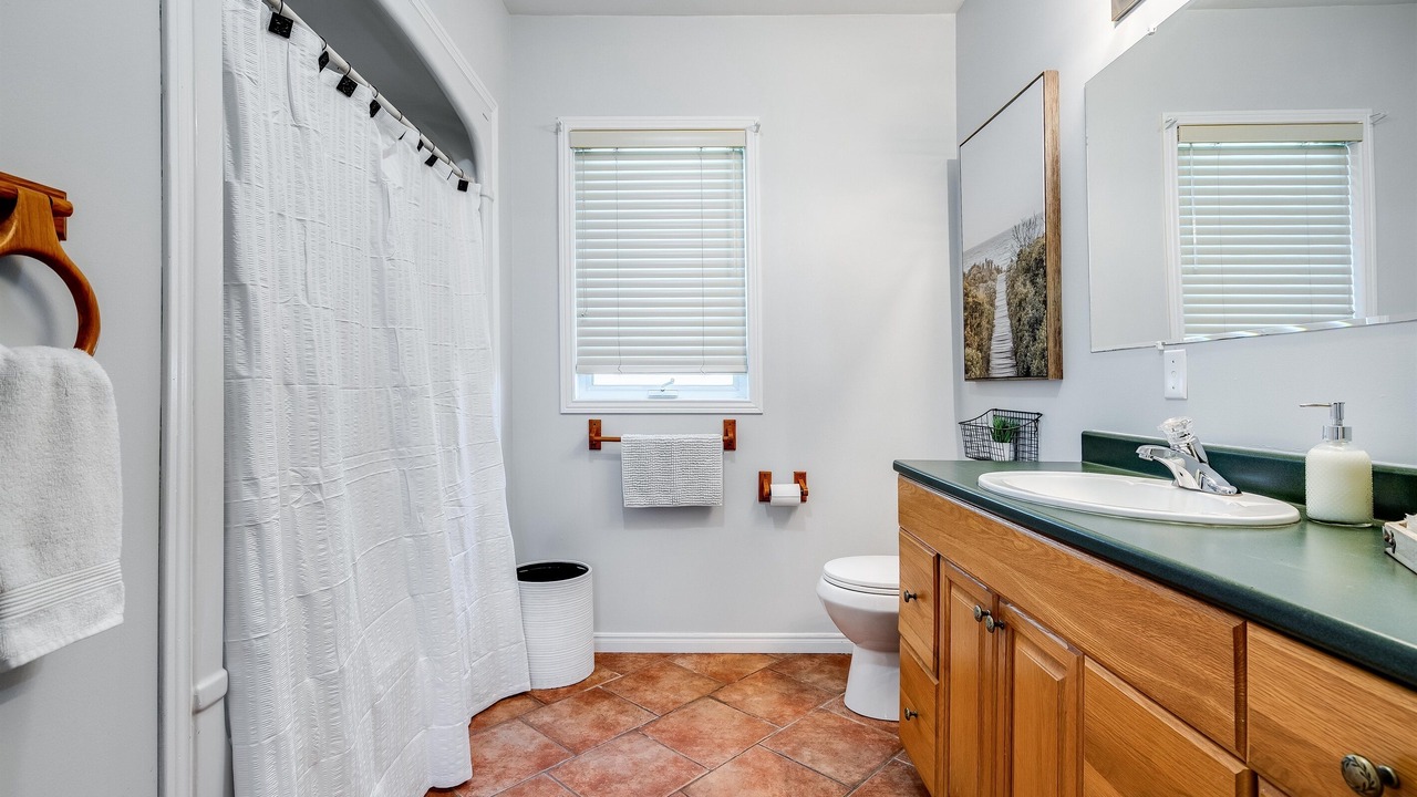 Photo of Bathroom in Leamington