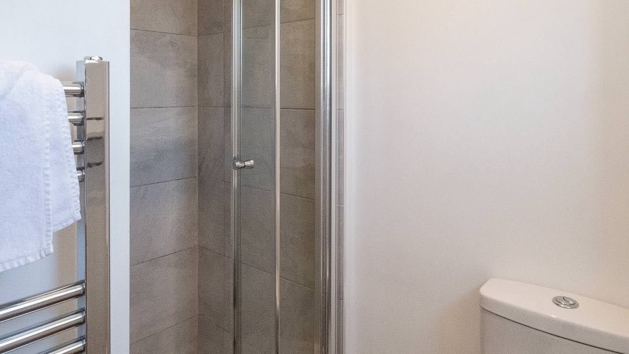 Photo of Bathroom in Knodishall