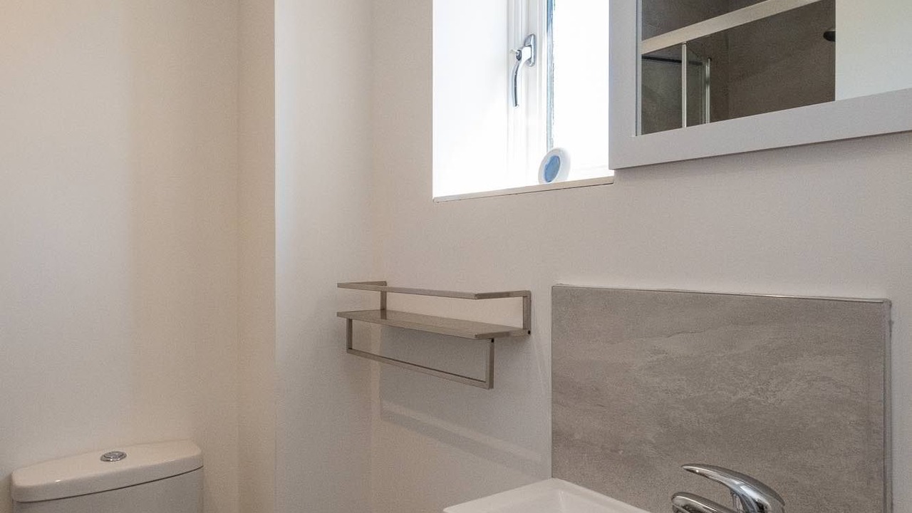 Photo of Bathroom in Knodishall