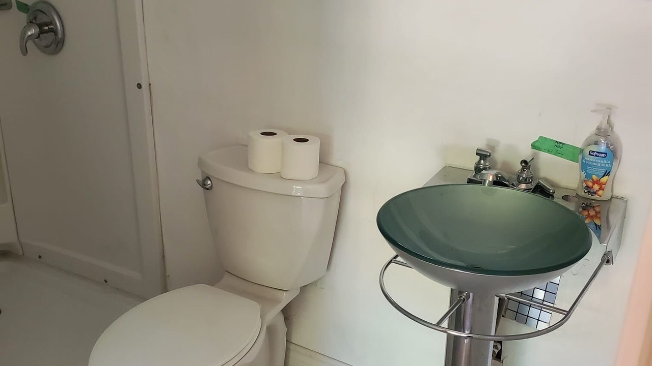 Photo of Bathroom in Niagara Falls