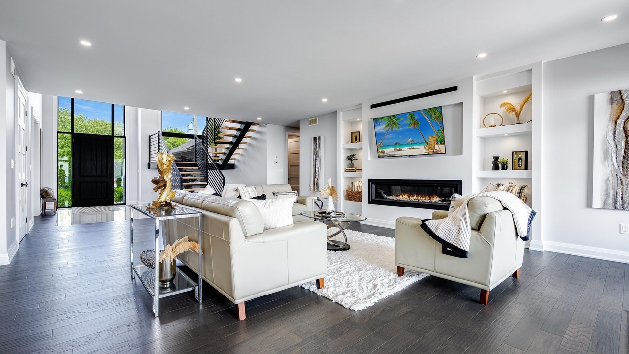 Photo of Livingroom in Leamington