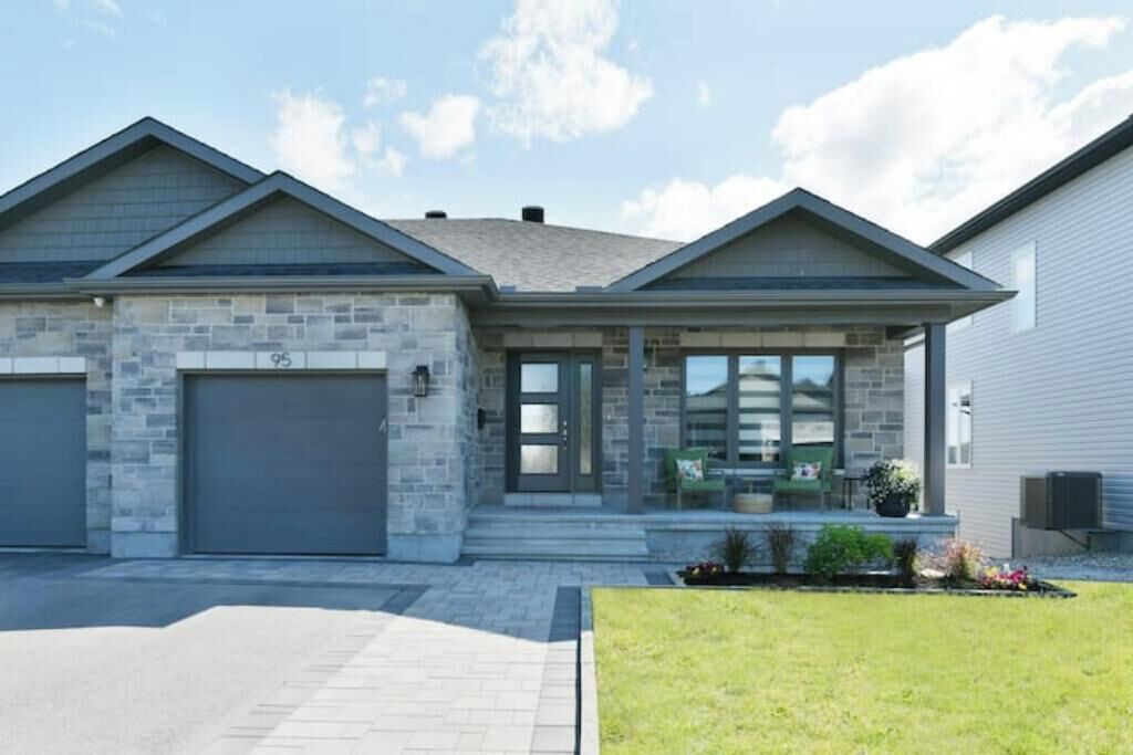 Photo of Outdoor in Almonte