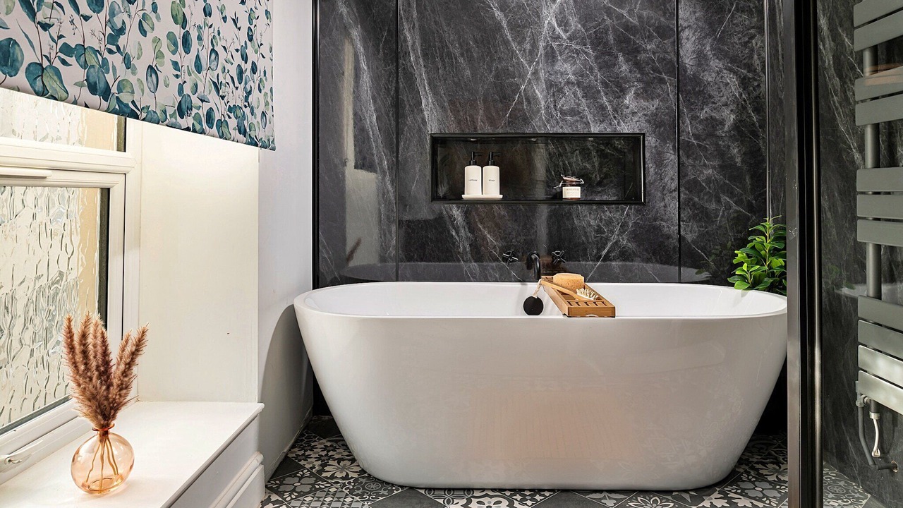 Photo of Bathroom in Rhyd-y-clafdy