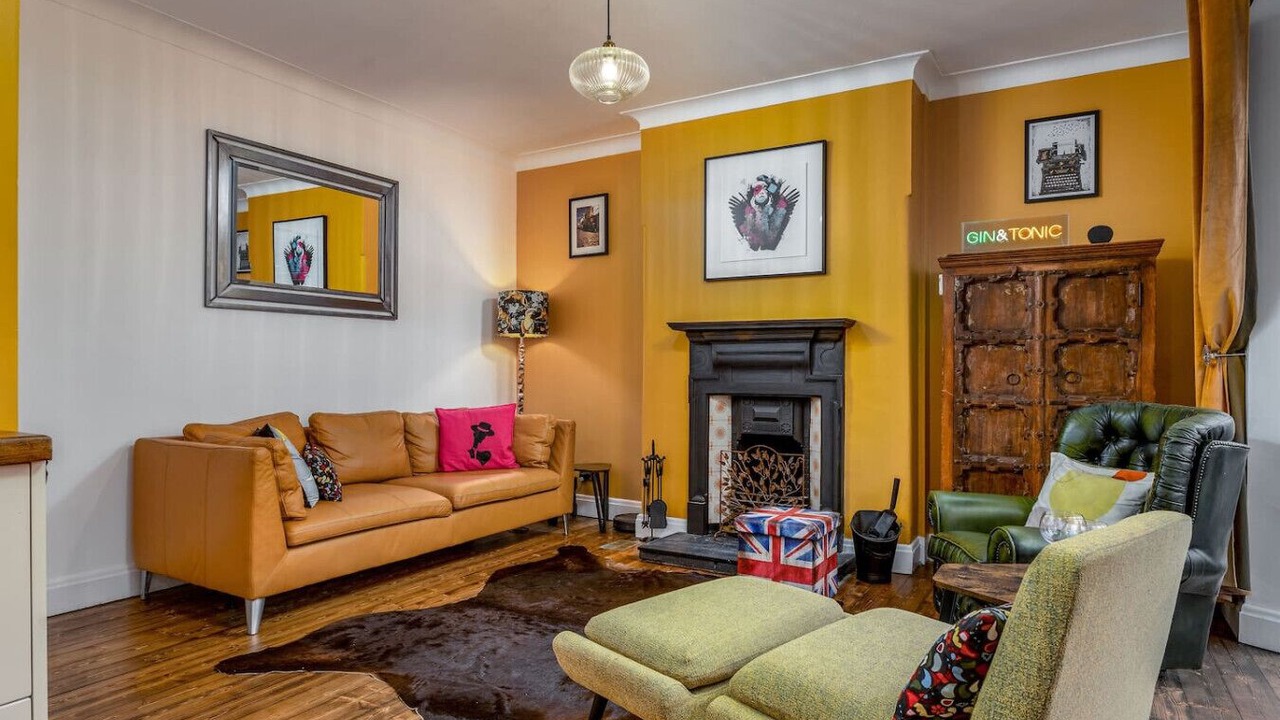 Photo of Livingroom in North West