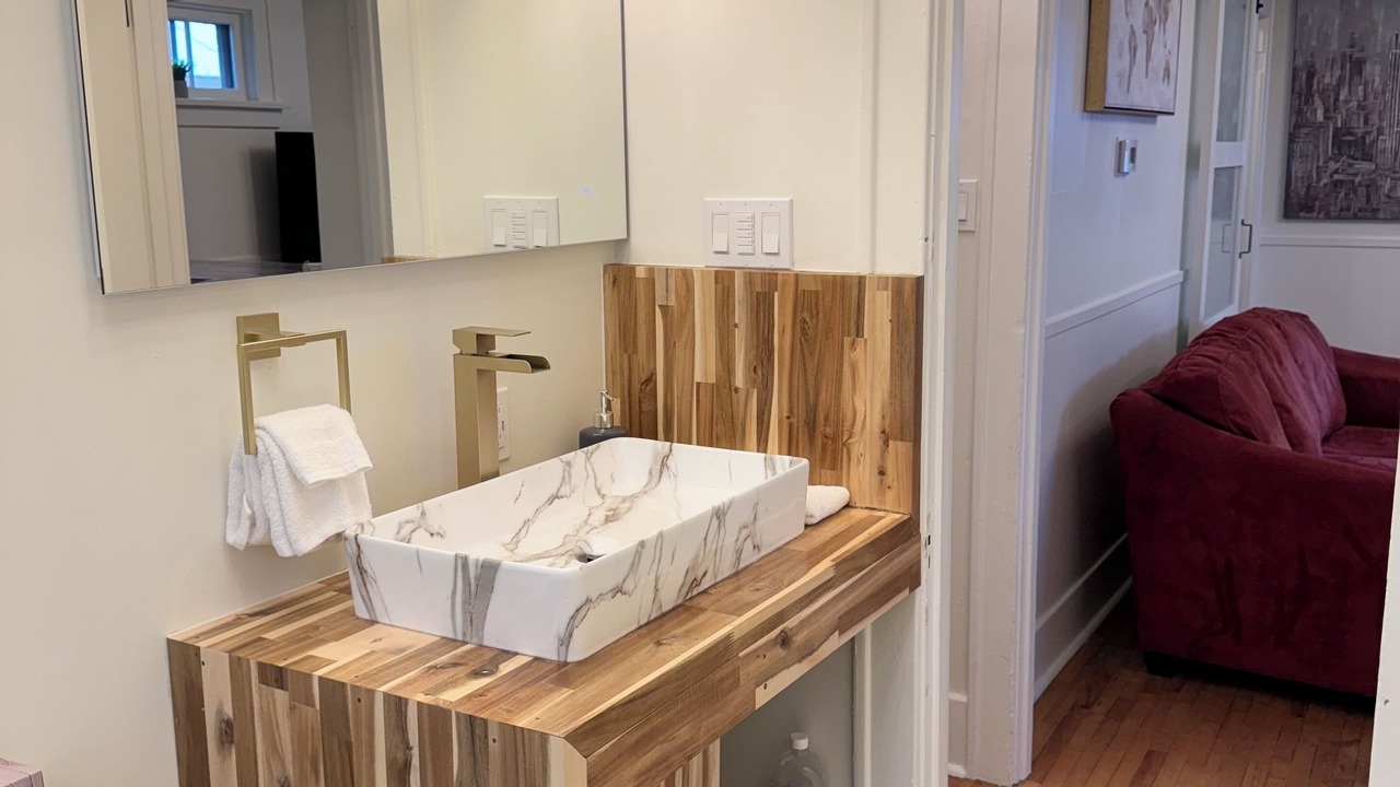 Photo of Bathroom in Thunder Bay