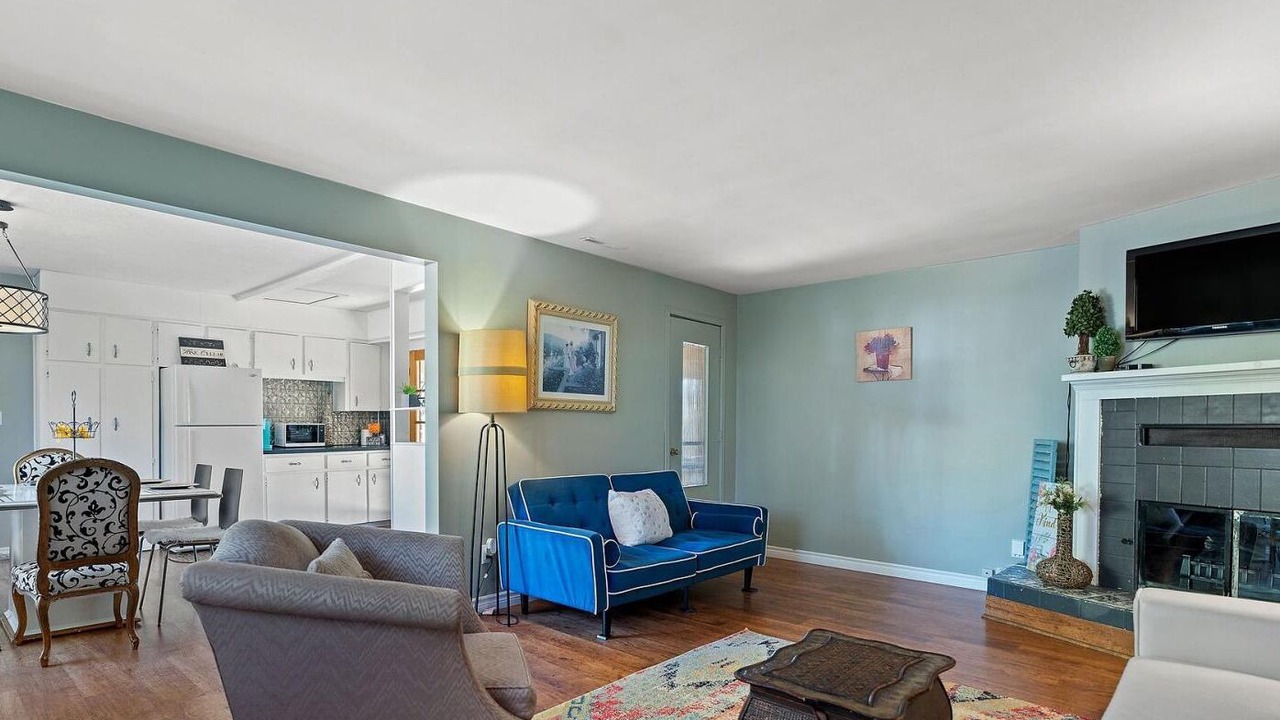 Photo of Livingroom in Virgil
