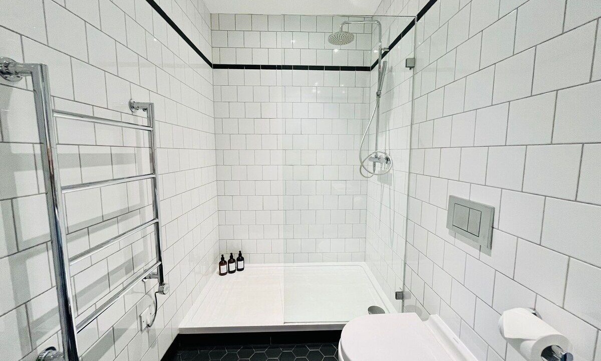 Photo of Bathroom in Lansbury