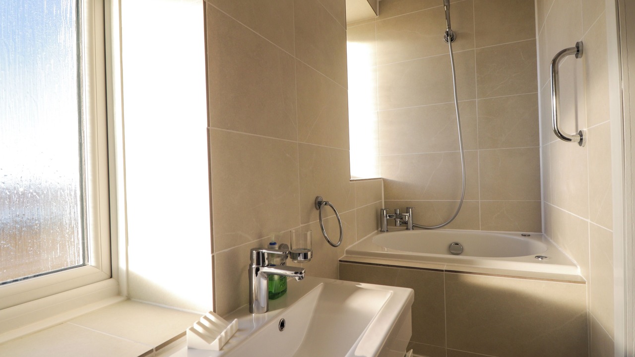 Photo of Bathroom in Wick