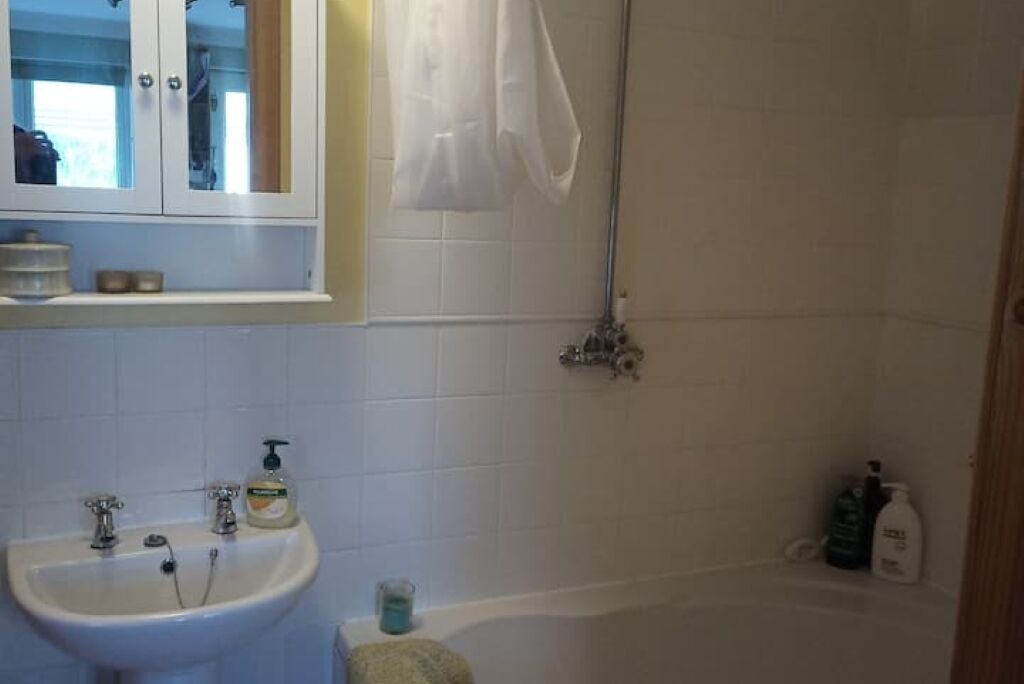 Photo of Bathroom in Kilmun
