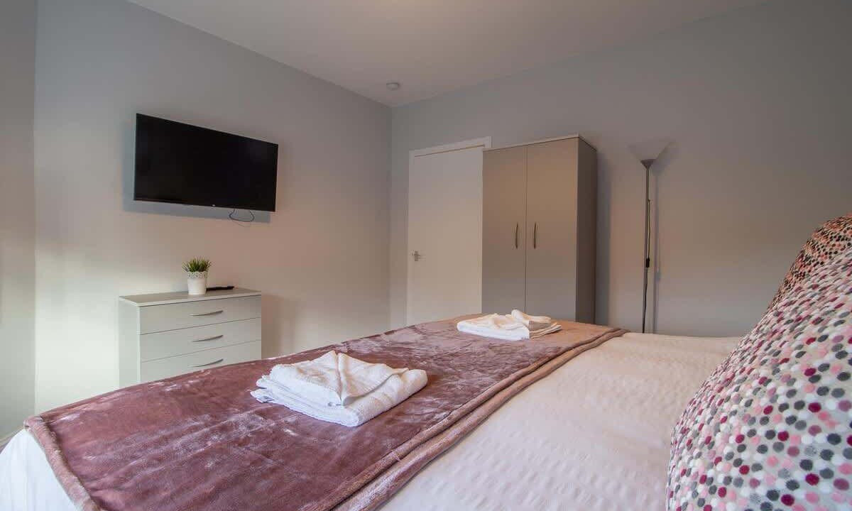 Photo of Bedroom in Hamilton