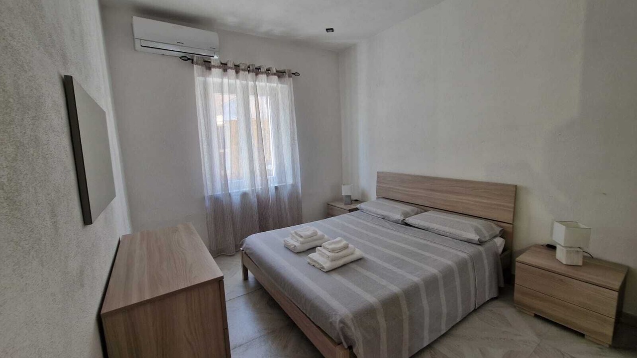 Photo of Bedroom in La Maddalena