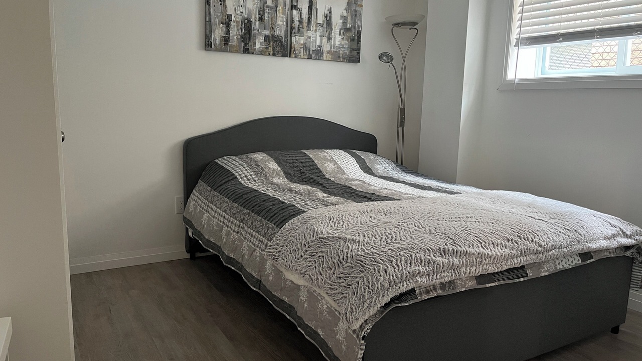 Photo of Bedroom in Wasaga Beach