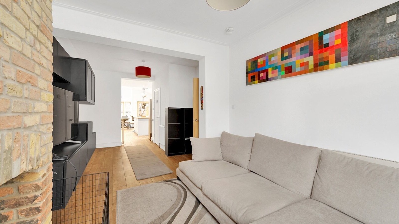 Photo of Livingroom in Cann Hall