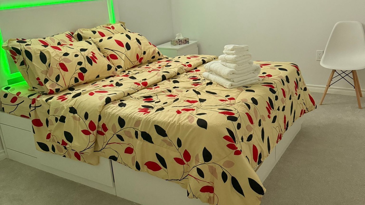 Photo of Bedroom in Niagara Falls