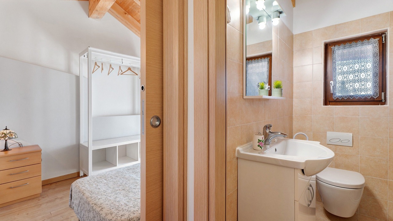 Photo of Bathroom in Armeno