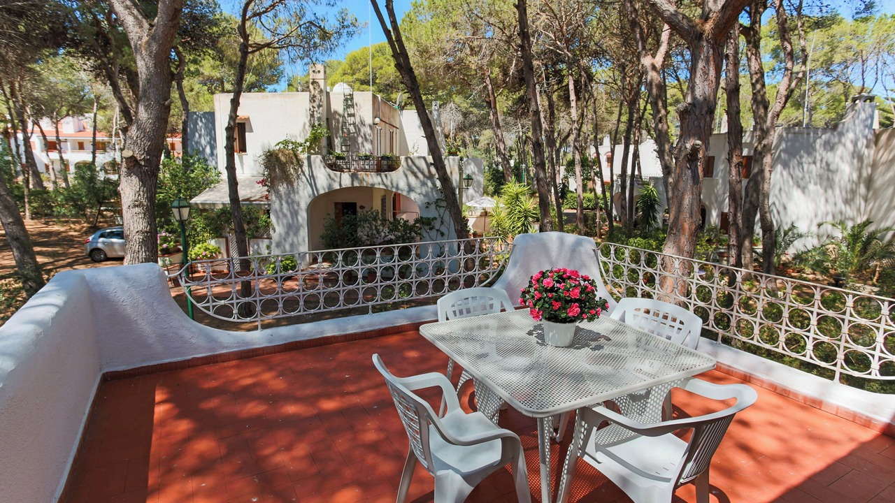 Photo of Outdoor in Acaya