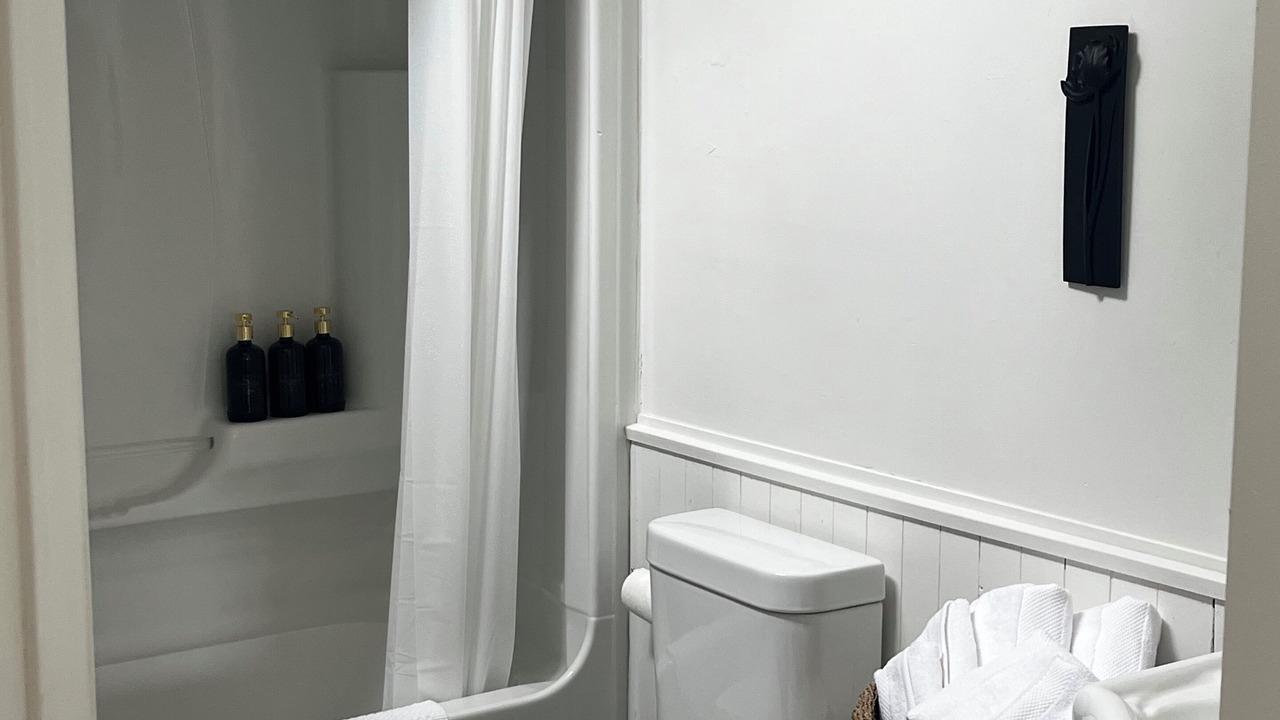 Photo of Bathroom in Elora