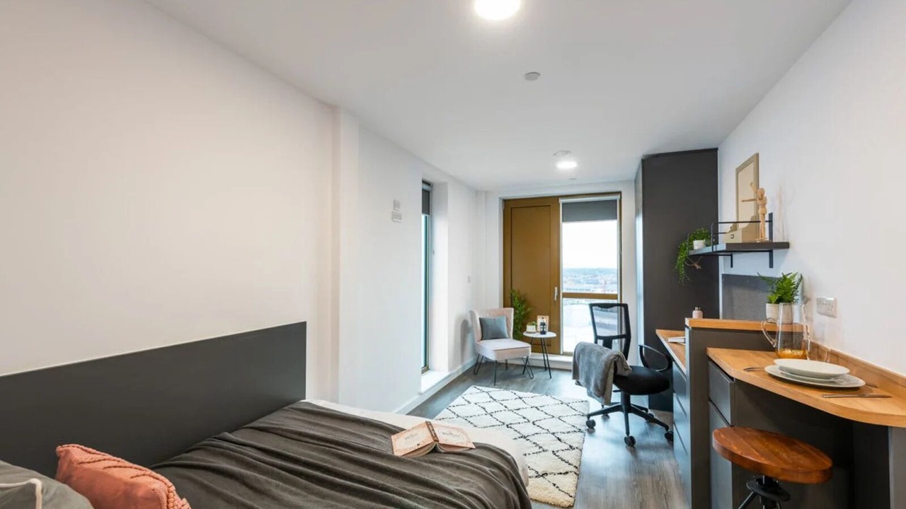 Photo of Bedroom in Redbridge