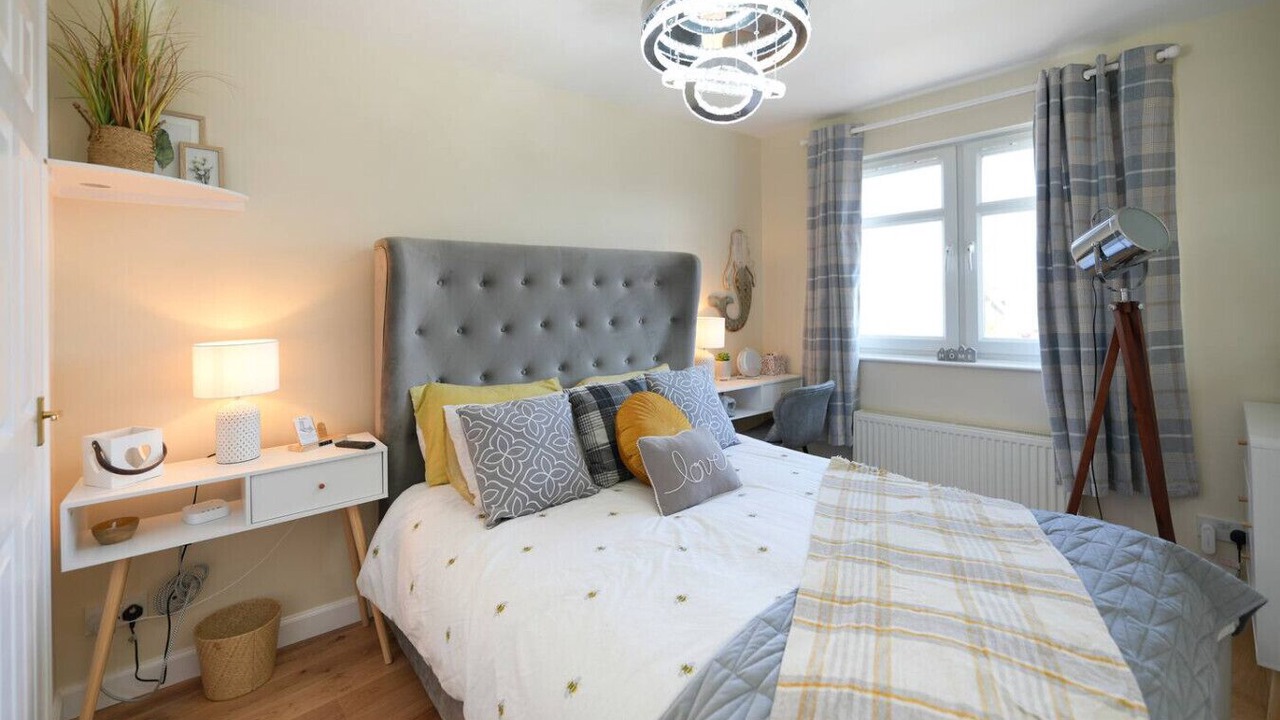 Photo of Bedroom in Saltcoats