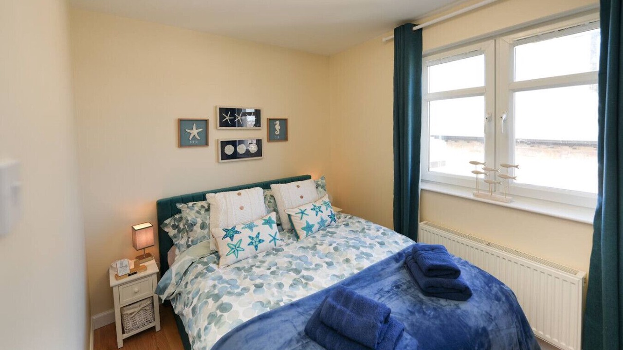 Photo of Bedroom in Saltcoats