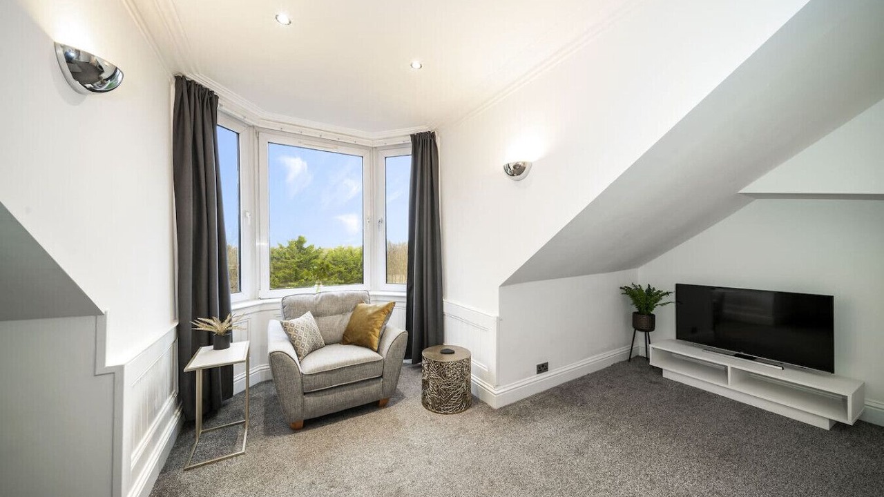 Photo of Livingroom in Paisley