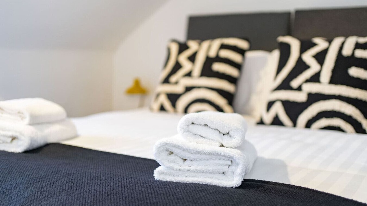 Photo of Bedroom in Paisley