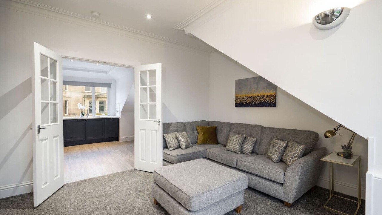 Photo of Livingroom in Paisley