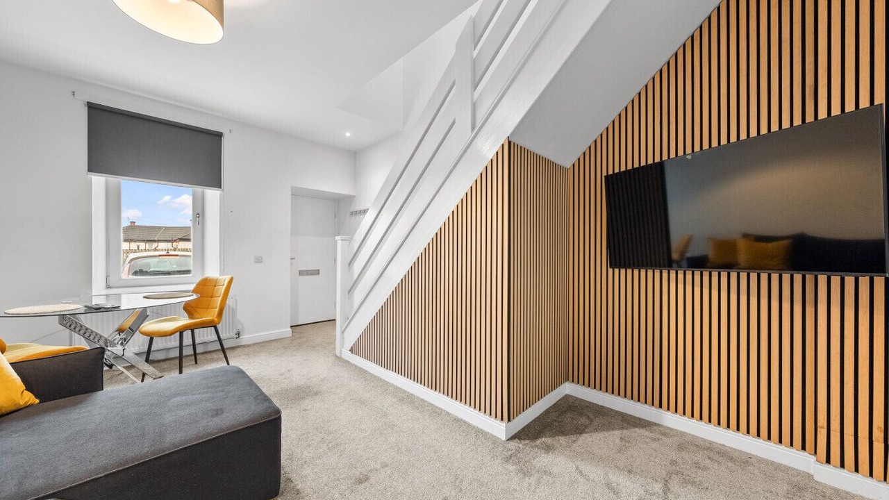 Photo of Livingroom in Airdrie