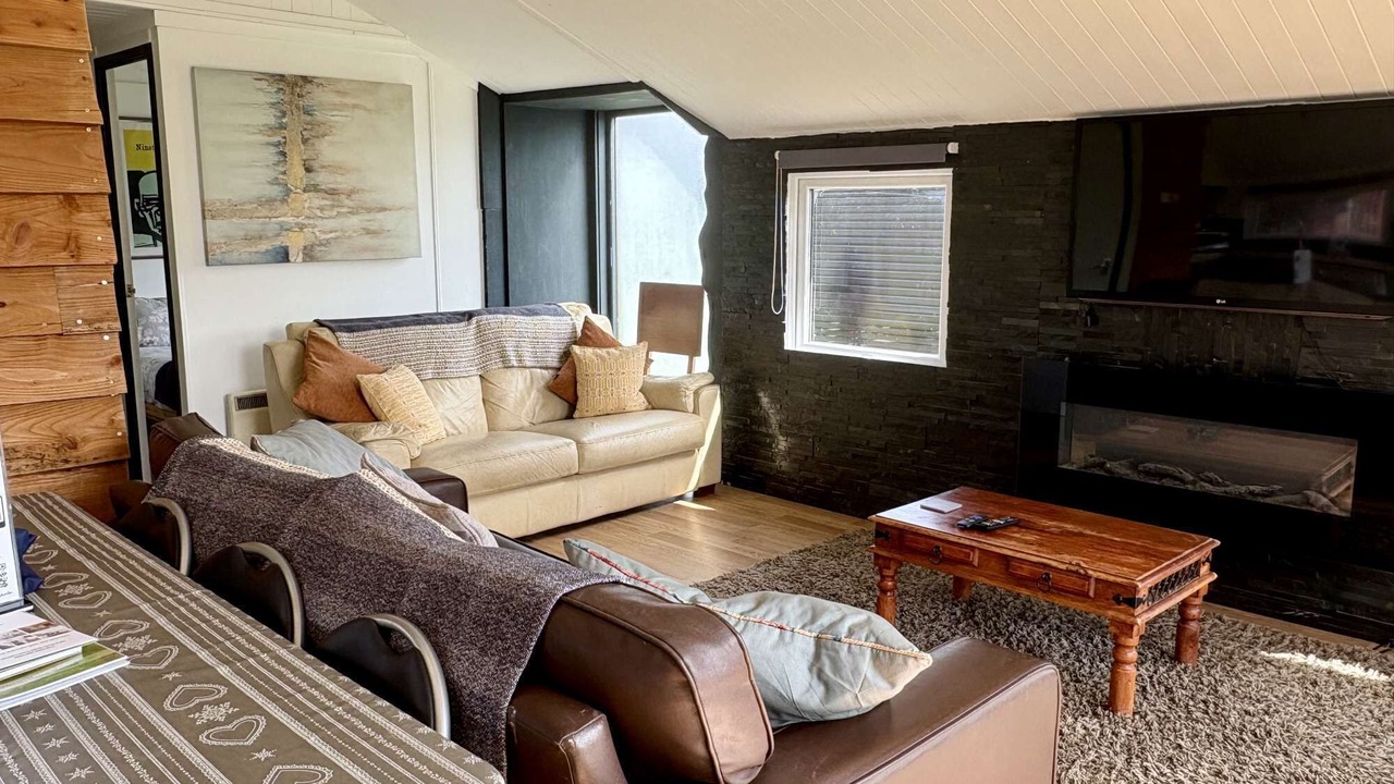 Photo of Livingroom in South Cerney