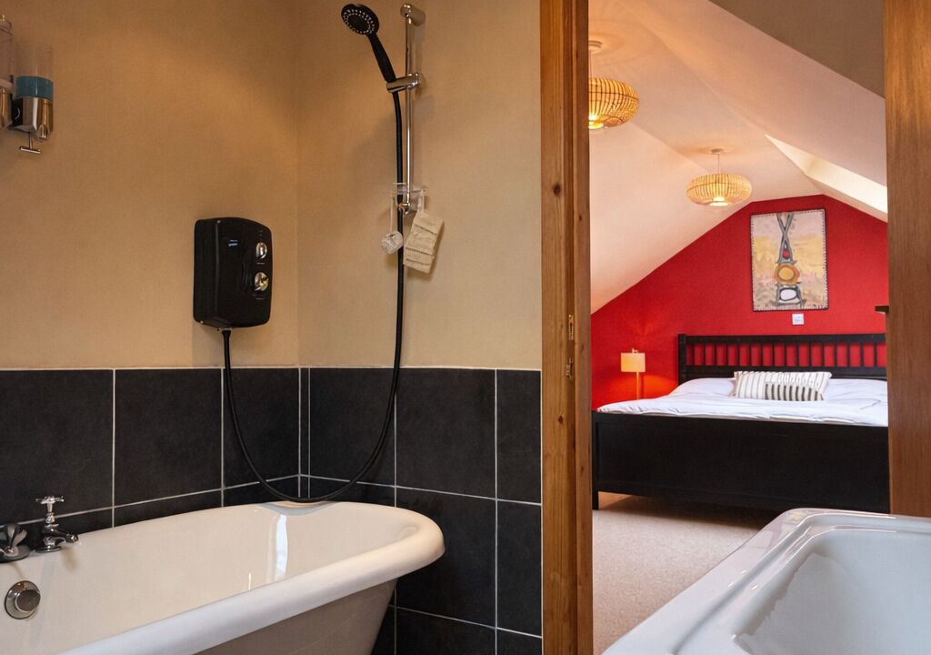 Photo of Bathroom in Balquhidder