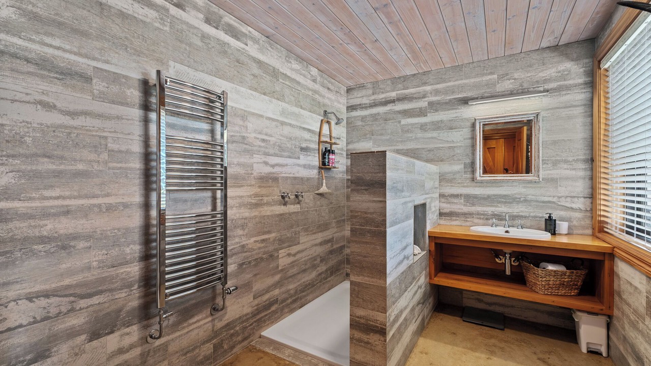Photo of Bathroom in Matakanui