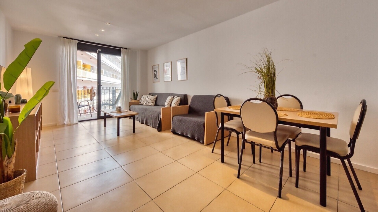 Photo of Livingroom in Lloret Town Center