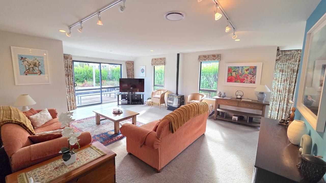 Photo of Livingroom in Hanmer Springs