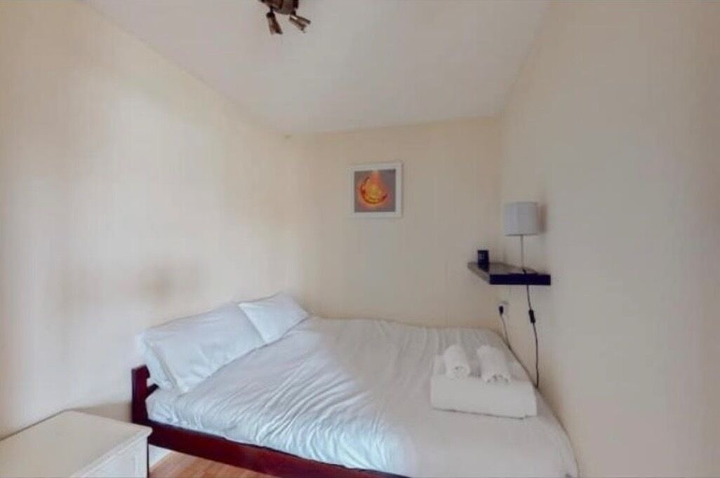 Photo of Bedroom in Leytonstone