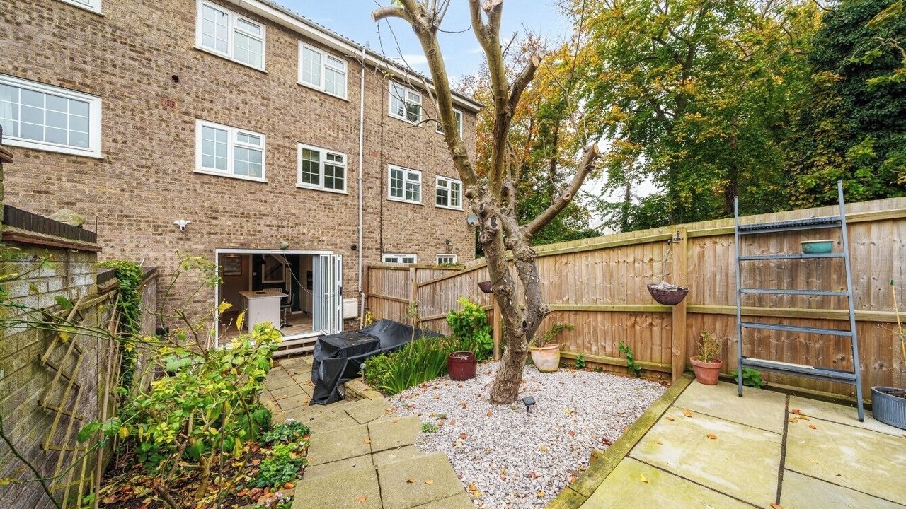 Photo of Patio Balcony in Bury St Edmunds