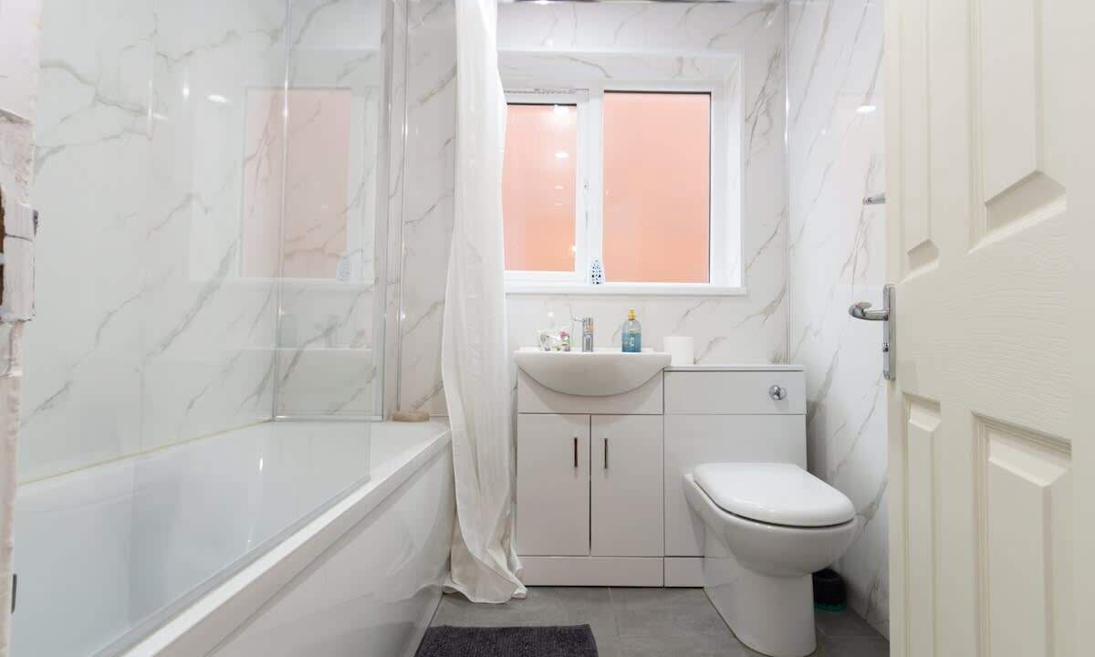 Photo of Bathroom in Ridgeway