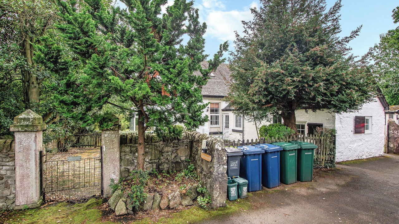 Photo of Outdoor in Cardross