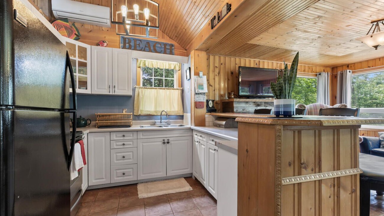 Photo of Kitchen in Port Franks