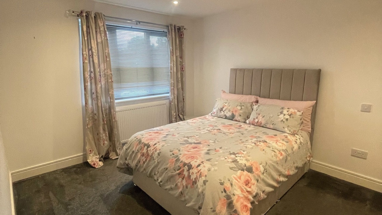 Photo of Bedroom in Bearsden
