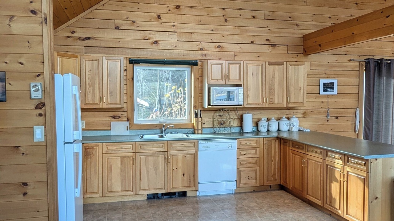 Photo of Kitchen in Eagle River