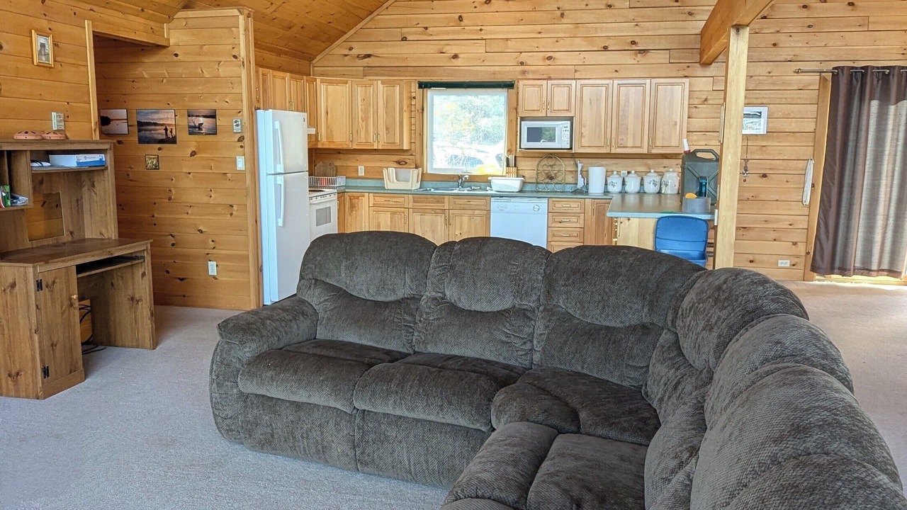 Photo of Livingroom in Eagle River
