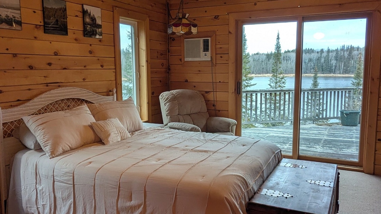 Photo of Bedroom in Eagle River