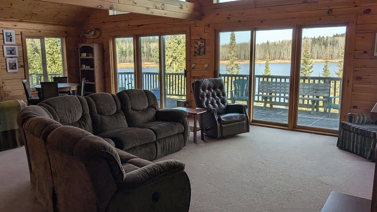 Photo of Livingroom in Eagle River