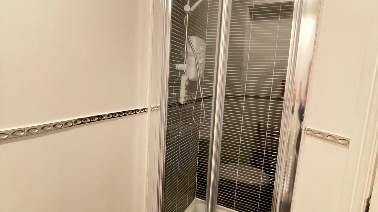 Photo of Bathroom in Cowlairs