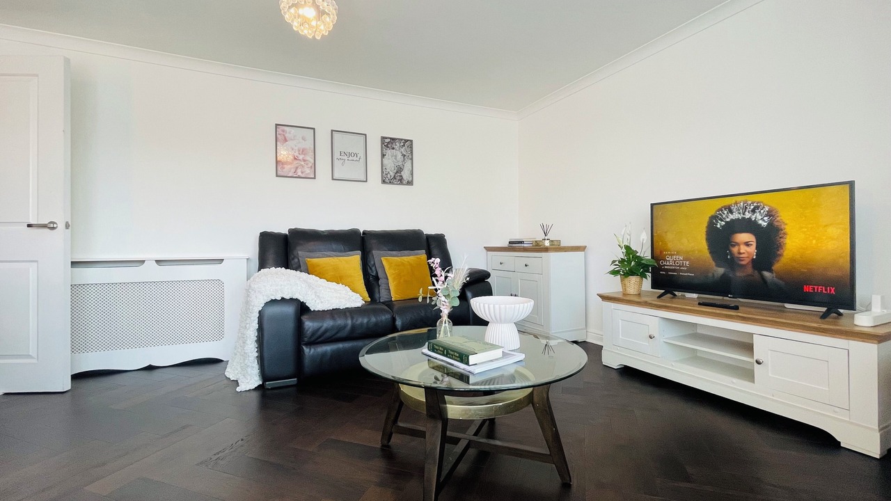Photo of Livingroom in Cowlairs