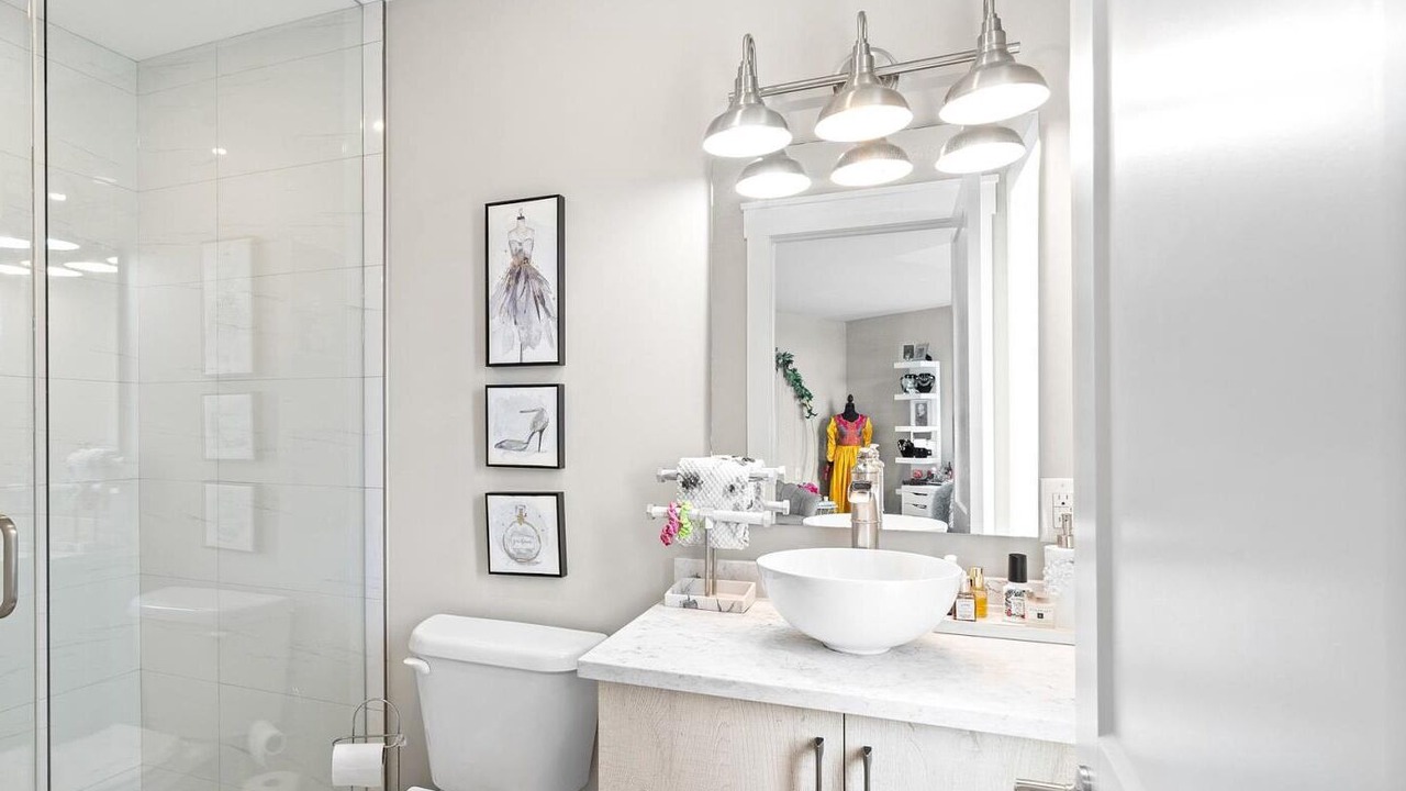 Photo of Bathroom in Welland