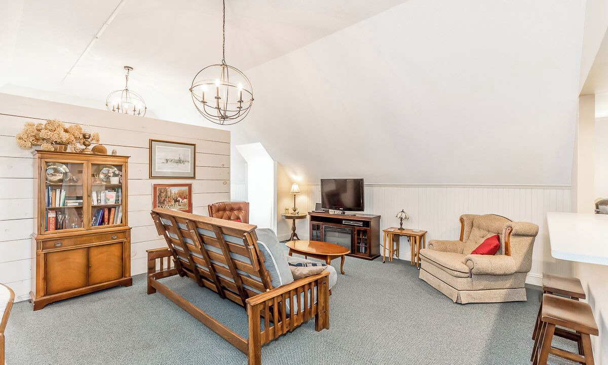 Photo of Livingroom in Creemore